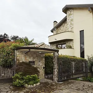 Illuvia Affitto , Cornaredo Italie